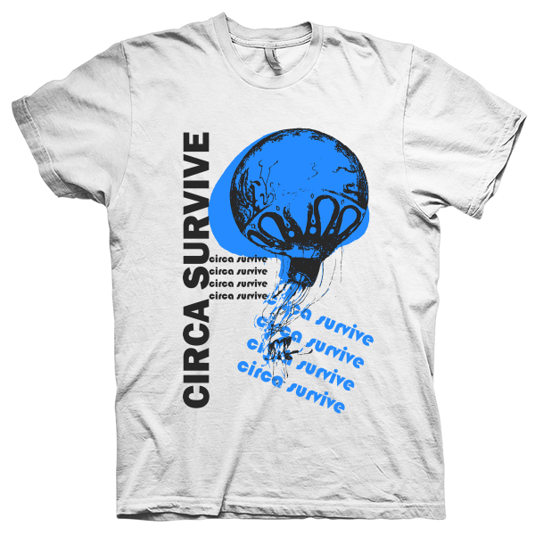 Montagem digital da camiseta preta com estampa azul com arte centralizada da banda Circa Survive, On Letting Go