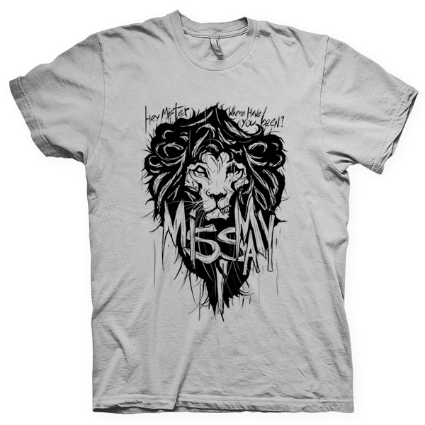 Montagem digital da camiseta preta com estampa azul com arte centralizada da banda Miss May I, Shadows Inside