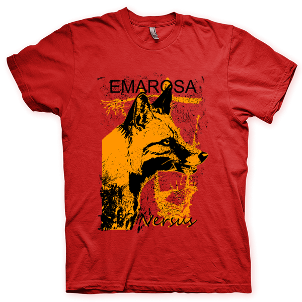 Montagem digital da camiseta preta com estampa azul com arte centralizada da banda Emarosa, Versus