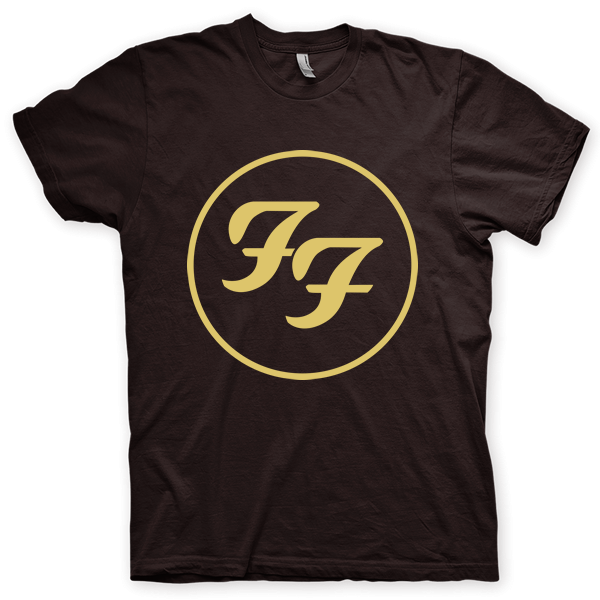 Montagem digital da camiseta preta com estampa azul com arte centralizada da banda Foo Fighters